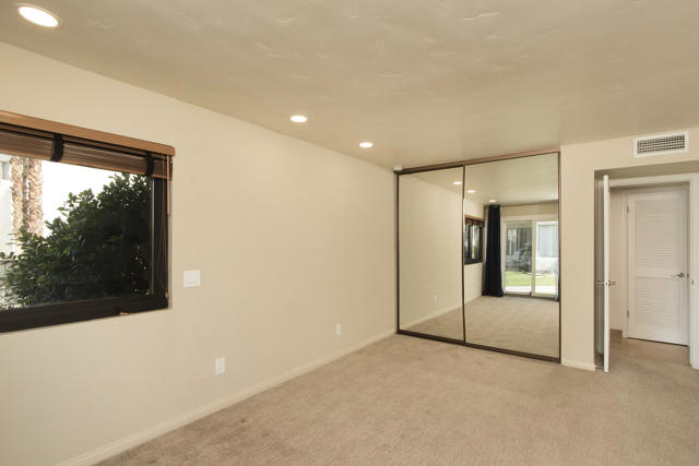 Image 20 of 42 For 73318 Shadow Mountain Drive B