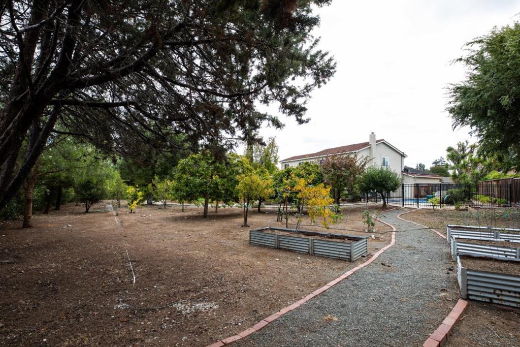 2Dd05681 Fcf4 4378 87Ab 82C3D6D69E12 10715 Grapnel Place, Cupertino, Ca 95014 &Lt;Span Style='BackgroundColor:transparent;Padding:0Px;'&Gt; &Lt;Small&Gt; &Lt;I&Gt; &Lt;/I&Gt; &Lt;/Small&Gt;&Lt;/Span&Gt;