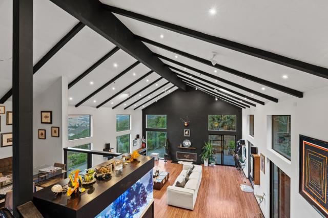 12740 Sundance Lane, Carmel Valley CA: https://media.crmls.org/mediaz/2dd3c639-a655-48d9-b6fb-026f652303fe.jpg