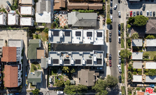 1320 W Cannon Drive, Los Angeles CA: https://media.crmls.org/mediaz/2dd41b75-7f8f-4dab-9d96-ee4cd092618a.jpg