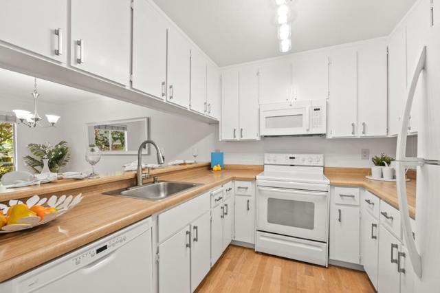 903 Apricot Avenue, Campbell CA: https://media.crmls.org/mediaz/2dd47f51-42d8-43b9-a5d2-1ad631af69d7.jpg
