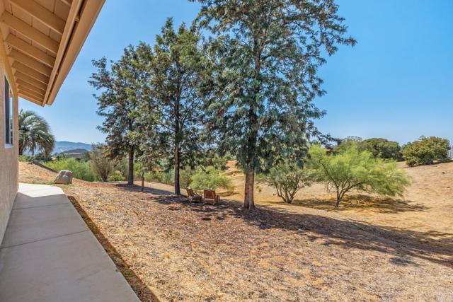 Detail Gallery Image 37 of 55 For 15696 Villa Sierra Ln, Valley Center,  CA 92082 - 4 Beds | 2 Baths