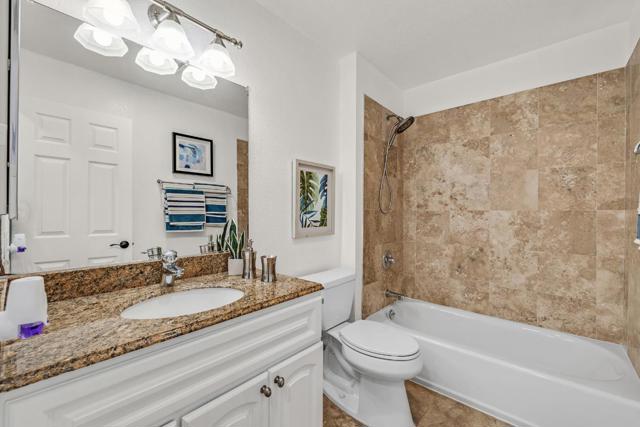 318 Innisfree Drive, Daly City CA: https://media.crmls.org/mediaz/2dd6ba83-de52-48d2-9451-e1124fb4e1c3.jpg