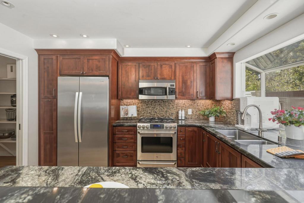 11120 Forestview Lane - photo 14