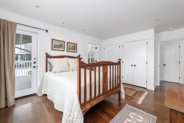 20 Madrone Avenue, Moss Beach CA: https://media.crmls.org/mediaz/2dd7829b-ebee-42b8-81e1-399239e26c26.jpg