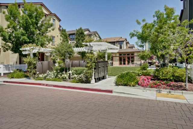 211 Peppermint Tree Terrace, Sunnyvale CA: https://media.crmls.org/mediaz/2dd8382a-57f5-4744-9e06-f5fe6688ac23.jpg