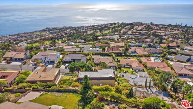 6461 Chartres Drive, Rancho Palos Verdes, California 90275, 4 Bedrooms Bedrooms, ,4 BathroomsBathrooms,Residential,For Sale,Chartres,25489123