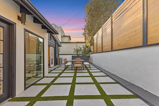 2128 Missouri St, San Diego CA: https://media.crmls.org/mediaz/2dd8a06a-79d8-4e8d-aafc-de3b4b3d1c46.jpg