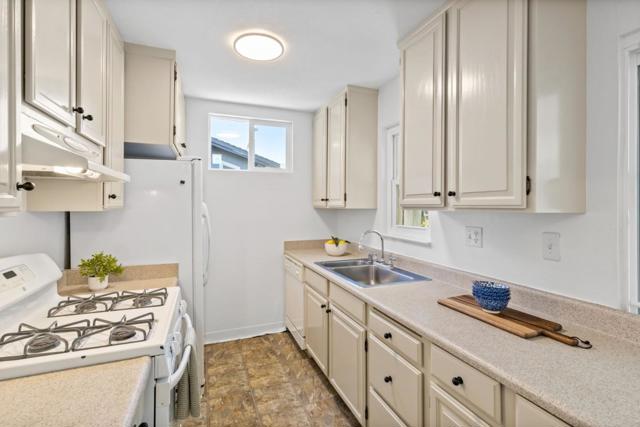 1968 Bandoni Avenue, San Lorenzo CA: https://media.crmls.org/mediaz/2dd92673-b9f4-4b18-9ef8-973ba7535a97.jpg