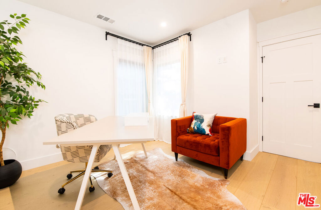 MLS #25608887 image #29