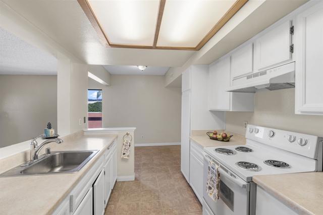 Detail Gallery Image 9 of 18 For 1040 E Washington Ave #33,  Escondido,  CA 92025 - 1 Beds | 1 Baths