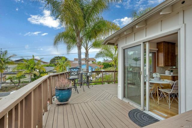 Detail Gallery Image 34 of 35 For 1855 Magdalene Way, San Diego,  CA 92110 - 4 Beds | 2 Baths