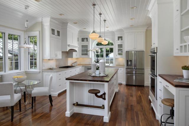 161 Primrose Way, Palo Alto CA: https://media.crmls.org/mediaz/2ddc375e-7336-4bc2-b125-7cba3eaba3c0.jpg