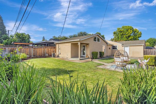 2398 Cherry Avenue, San Jose CA: https://media.crmls.org/mediaz/2ddc6fcc-96ec-49b0-a97f-69380a32ff19.jpg