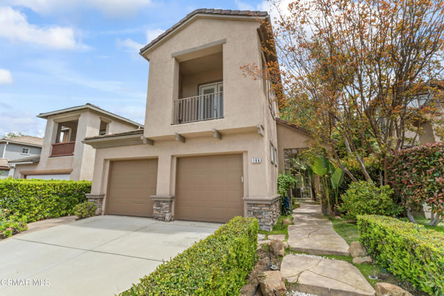 186 Parkside Drive, Simi Valley CA: https://media.crmls.org/mediaz/2ddea2b7-e6dc-4296-9dc1-ec4cabb80aba.jpg