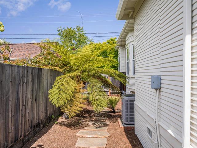 215 Trescony Street, Santa Cruz CA: https://media.crmls.org/mediaz/2ddf2232-e6fe-403a-a930-a2c6849047ad.jpg