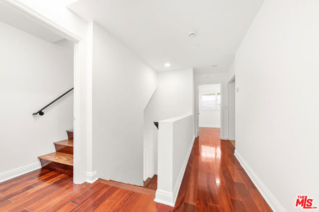 1020 Hilldale Avenue, West Hollywood CA: https://media.crmls.org/mediaz/2ddf56fb-a237-4261-a5d0-ee2f6421332a.jpg