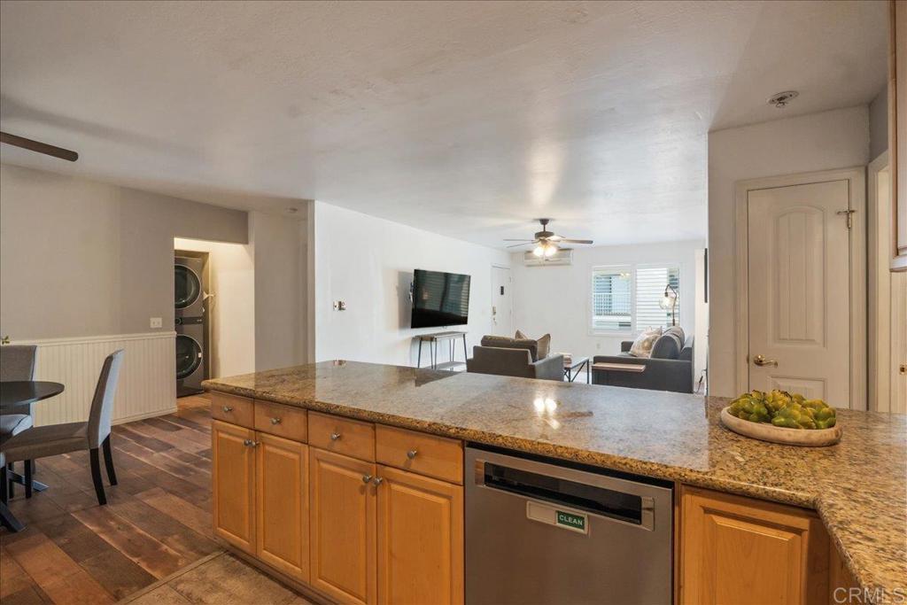 425 Autumn Drive - photo 11