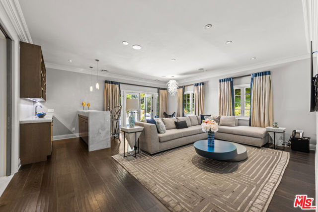 Drew Fenton | 3170 KINGS Court Los Angeles CA | MLS: 7365327 Drew Fenton | 3170 KINGS Court Los Angeles CA | MLS: 7365327