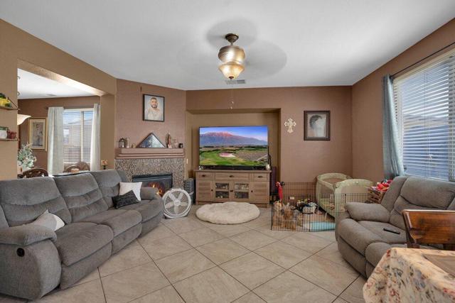 83554 Big Bear Place, Coachella CA: https://media.crmls.org/mediaz/2de1999c-3271-4953-9bb7-6f1b5e4d7b32.jpg