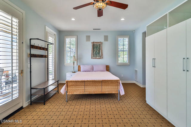 164 Via Sandra, Newbury Park CA: https://media.crmls.org/mediaz/2de3ab81-abf7-4b7e-afc5-07d5e5a4021e.jpg