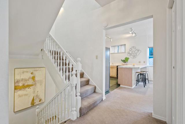 1910 Arrowhead Drive, Oakland CA: https://media.crmls.org/mediaz/2de5aa0f-e598-4f71-8c84-3f4fd13da8cf.jpg