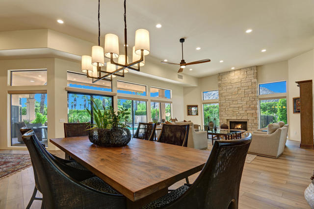 76470 Pala Palms Drive, Indian Wells CA: https://media.crmls.org/mediaz/2de70fc3-d575-431e-b6e8-09b59f445863.jpg