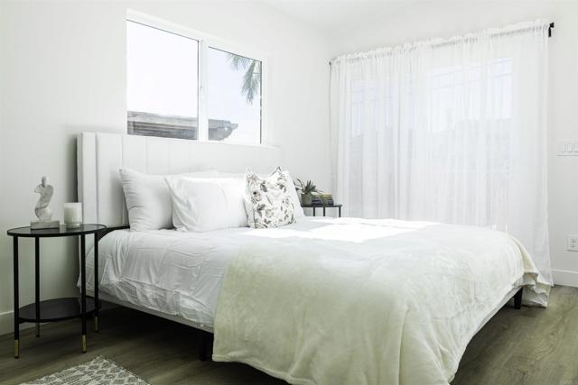 Detail Gallery Image 12 of 26 For 6994 Carthage St, San Diego,  CA 92120 - 4 Beds | 3 Baths