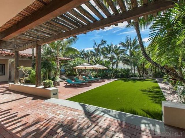 631 Loring, San Diego CA: https://media.crmls.org/mediaz/2de7f1fd-df7a-4755-be14-d794c684fde8.jpg