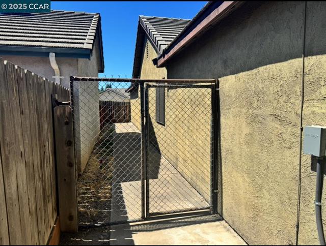 5108 Vigna Way, Salida CA: https://media.crmls.org/mediaz/2de87d05-fc75-46ad-8458-1ba0d6e9aaad.jpg