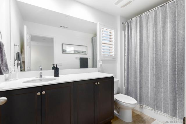 29089 Soraya, Lake Elsinore CA: https://media.crmls.org/mediaz/2de9678a-03b2-472a-86eb-0f93d802cb8e.jpg