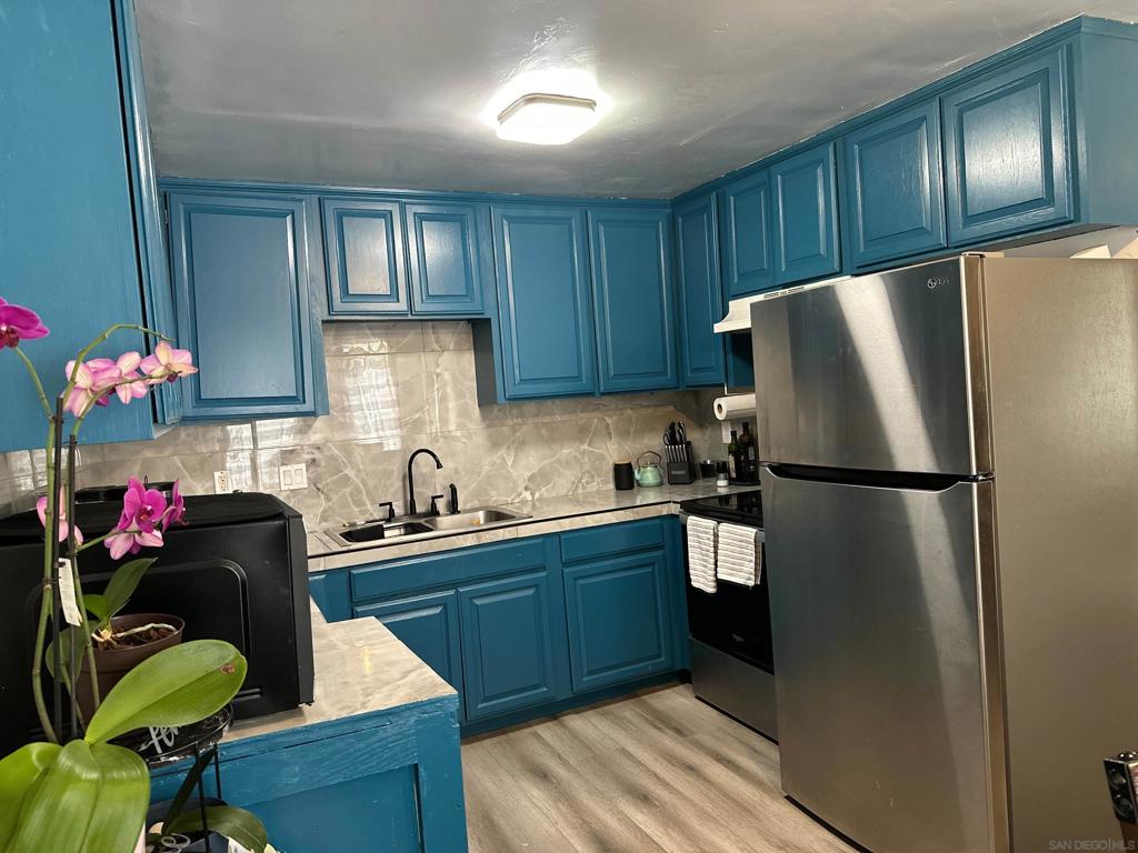 742 A St #1