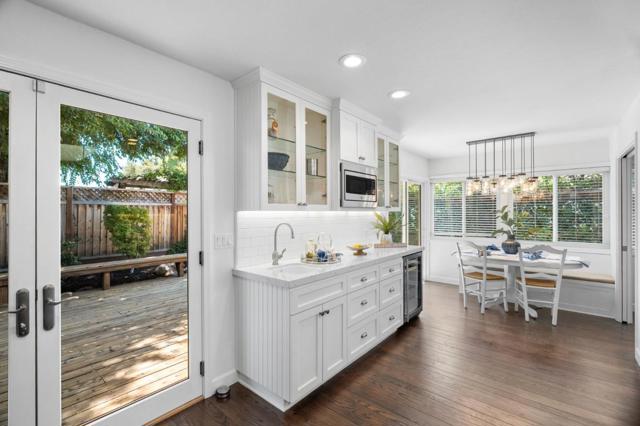 18709 Metler Court, Saratoga CA: https://media.crmls.org/mediaz/2dea7f0e-05d6-4726-b586-dd03e02b8682.jpg