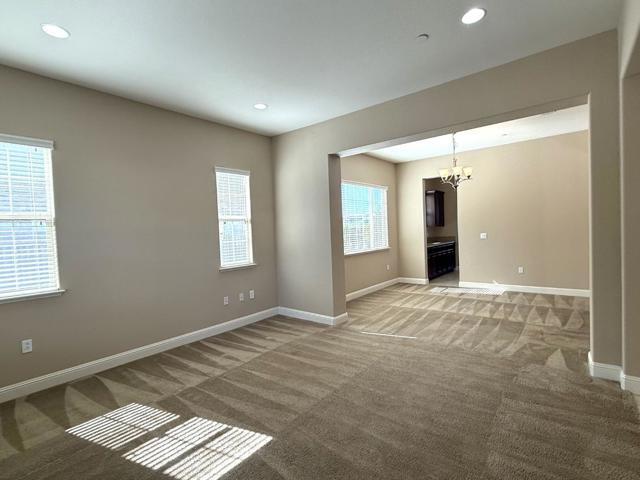 7862 Ridgeline Place, Dublin CA: https://media.crmls.org/mediaz/2deb4669-6159-4311-8498-4e9a1e6d993f.jpg