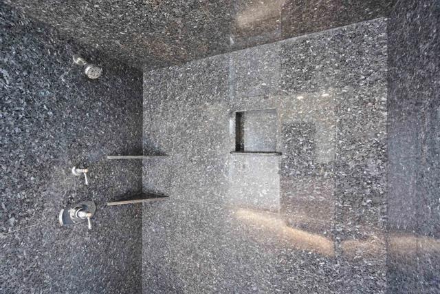1151 Catalina Boulevard, San Diego CA: https://media.crmls.org/mediaz/2deb66c0-0972-4494-a867-e99d998bd0ce.jpg
