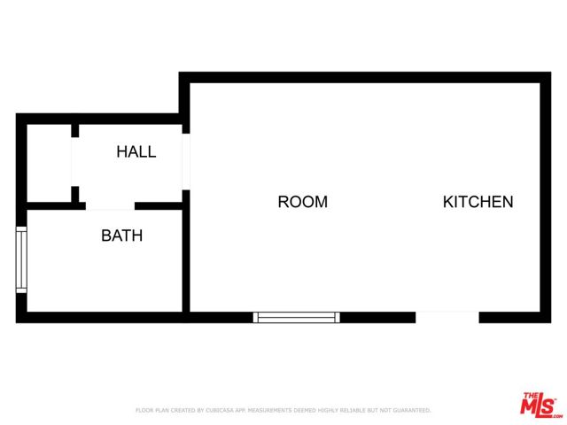 453 N Kingsley Drive, Los Angeles CA: https://media.crmls.org/mediaz/2debb4be-f3da-4c36-89a2-8dd75b1a0cff.jpg