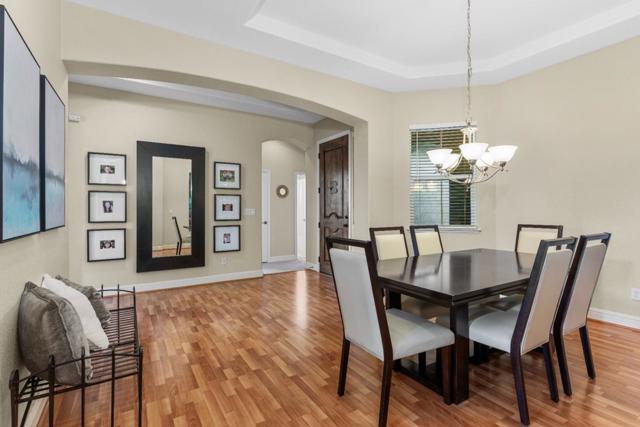 505 Porter Court, Folsom CA: https://media.crmls.org/mediaz/2ded04d7-4e7b-419e-8e81-e3f81bb4c6b3.jpg