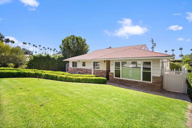 108 W Kenneth Road, Glendale CA: https://media.crmls.org/mediaz/2ded2d33-1f45-4325-a17e-99ffd24efdc0.jpg