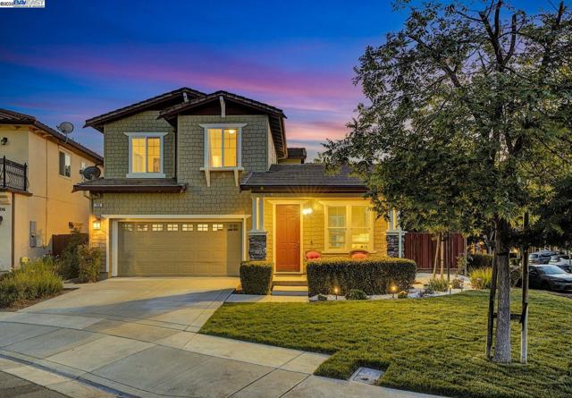 200 ARDEN CT, San Ramon CA: https://media.crmls.org/mediaz/2ded3337-1fc8-4b99-b37b-4d675f6115db.jpg