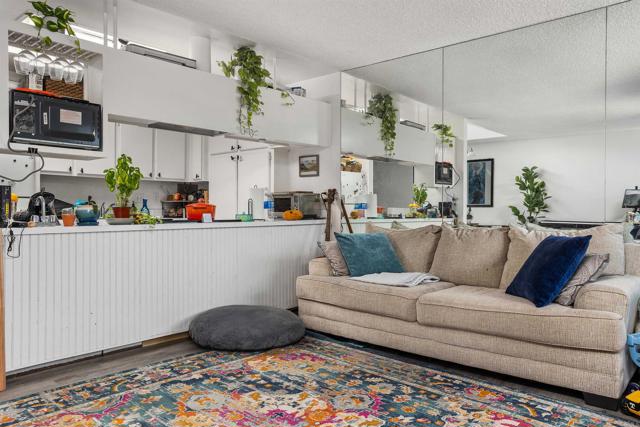 Detail Gallery Image 20 of 47 For 2388 Altisma Way #10 OR K,  Carlsbad,  CA 92009 - 2 Beds | 2 Baths