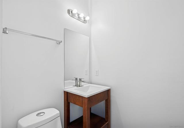 2416 18 Polk Ave, San Diego CA: https://media.crmls.org/mediaz/2defe58e-aa60-4579-8b08-688ea3eb89d3.jpg