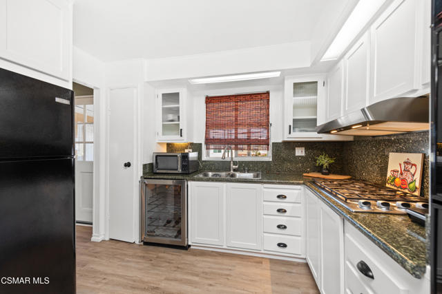 4388 Central Avenue, Camarillo CA: https://media.crmls.org/mediaz/2df0701f-8328-43ae-834f-ae51c82ceec2.jpg