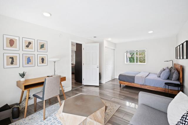 3059 N Biskra Road, Palm Springs CA: https://media.crmls.org/mediaz/2df08693-731f-49de-bbf6-02e3c57ec2ae.jpg