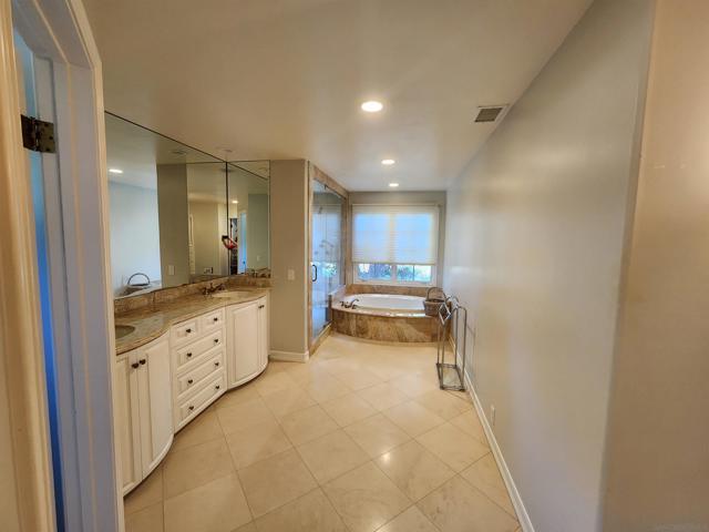 1402 Via Mil Cumbres, Solana Beach CA: https://media.crmls.org/mediaz/2df0c4fd-2cb4-4dd8-b3d8-4ca8557dba8b.jpg
