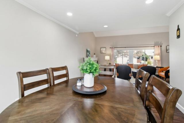Image 21 of 69 For 10703 Pebble Place