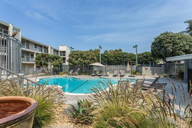 Detail Gallery Image 25 of 42 For 135 S Sierra Ave #19,  Solana Beach,  CA 92075 - 2 Beds | 2 Baths