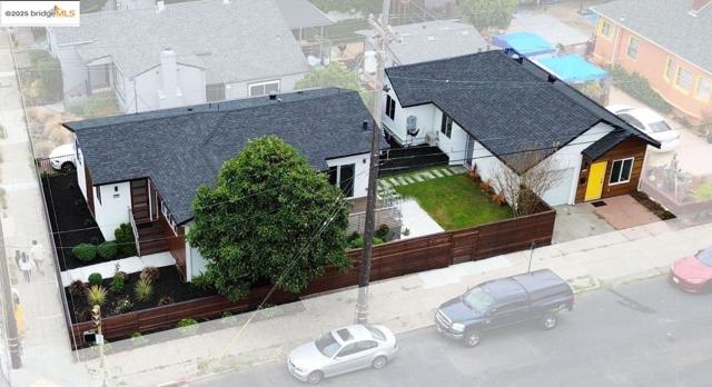 Image 18 of 41 For 1026 43rd St
