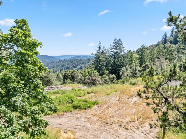 22981 Highway 17, Los Gatos CA: https://media.crmls.org/mediaz/2df33395-7919-4c68-a377-20ed972c4af1.jpg