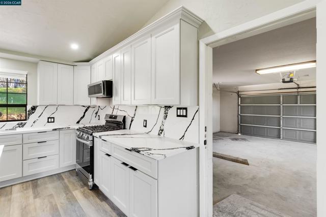 125 Sam Lynn Way, Oroville CA: https://media.crmls.org/mediaz/2df33b86-389f-4572-9b63-90a12be64a8c.jpg