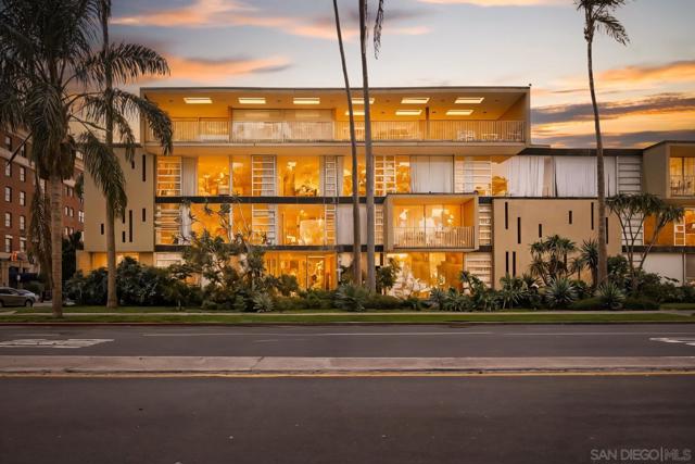 3200 6Th Ave, San Diego CA: https://media.crmls.org/mediaz/2df39404-9568-4f82-a79c-c20fcf6b2367.jpg